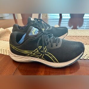 Asics tennis shoes. Well loved. Note wear and tear in pics.